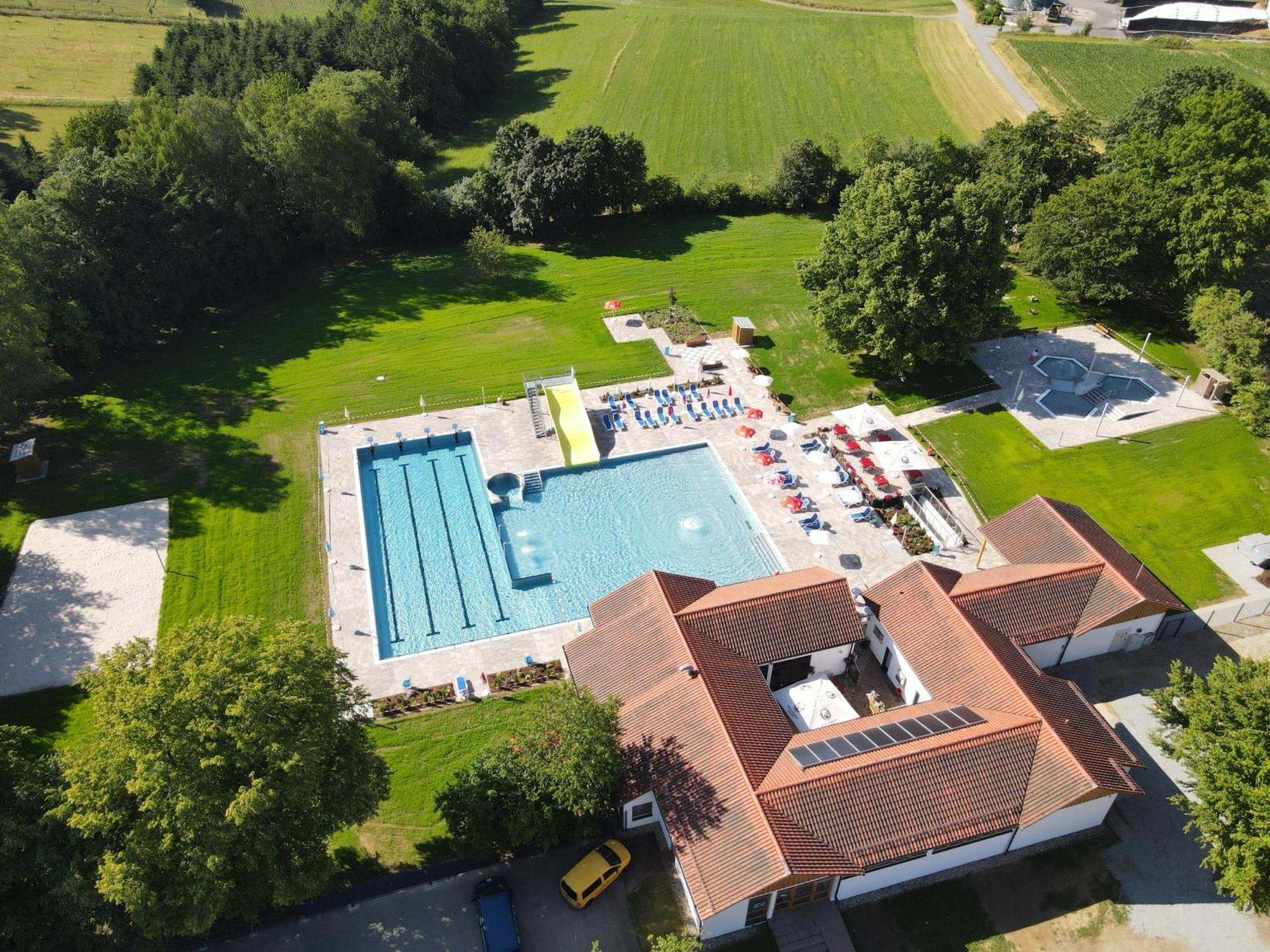 Sattelbogener Hof Hotel Traitsching Bagian luar foto