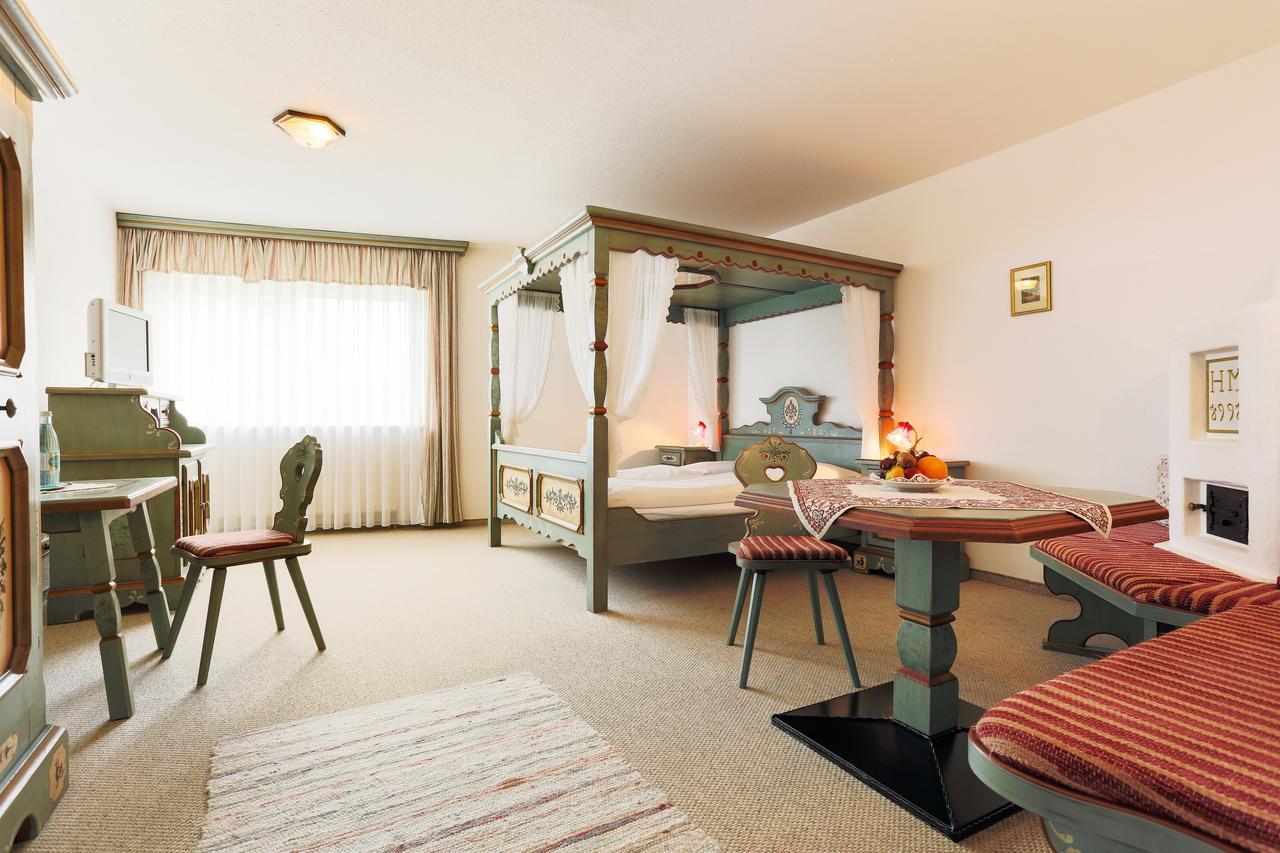 Sattelbogener Hof Hotel Traitsching Bagian luar foto
